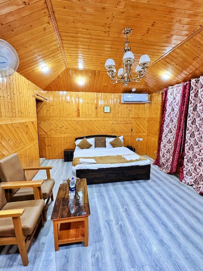 Roseline Inn Srinagar  Ngoại thất bức ảnh